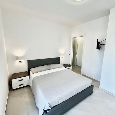 Sun Beach Apartment - New San Benedetto del Tronto Esterno foto
