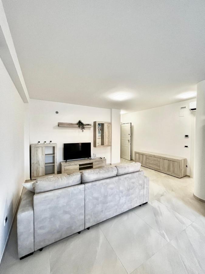 Sun Beach Apartment - New San Benedetto del Tronto Esterno foto